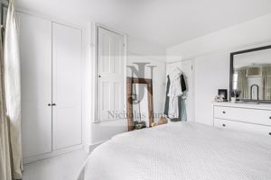 Photo 16- click for photo gallery